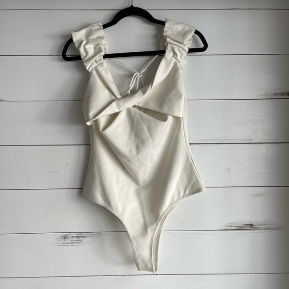 sthr Ballet Bodysuit in Ivory size Large - Picture 3 of 9